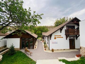 Фотографии Гостевой дом Valea Stâncii г. Trebujeni (Молдова) №2 Фото Гостевой дом Valea Stâncii г. Trebujeni 2